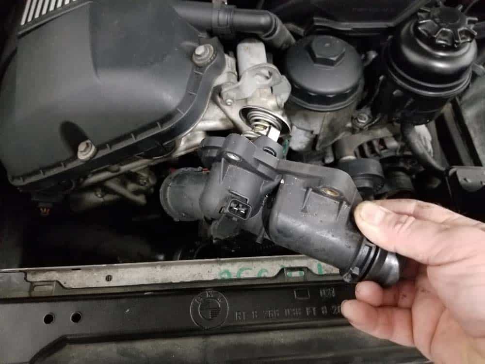 See U2568 repair manual